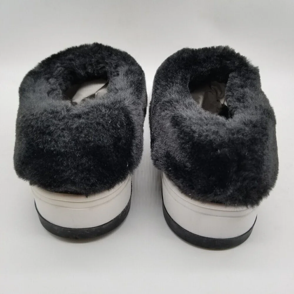 BLONDO Women Suri Waterproof Slip-on Sneaker In Black‎ Suede 5.5